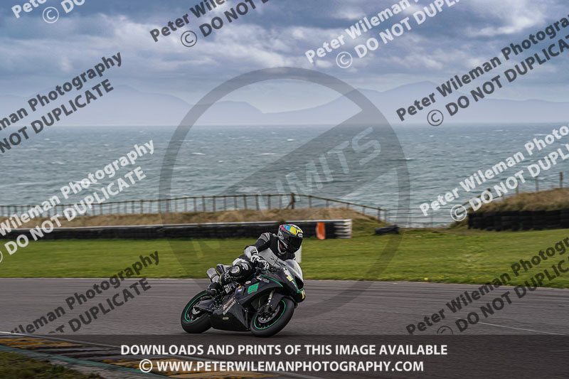 anglesey no limits trackday;anglesey photographs;anglesey trackday photographs;enduro digital images;event digital images;eventdigitalimages;no limits trackdays;peter wileman photography;racing digital images;trac mon;trackday digital images;trackday photos;ty croes